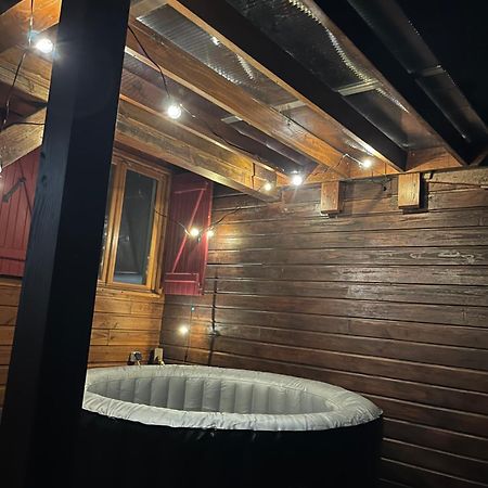 Chez Mamie Villa LʼIsle-Jourdain Екстериор снимка