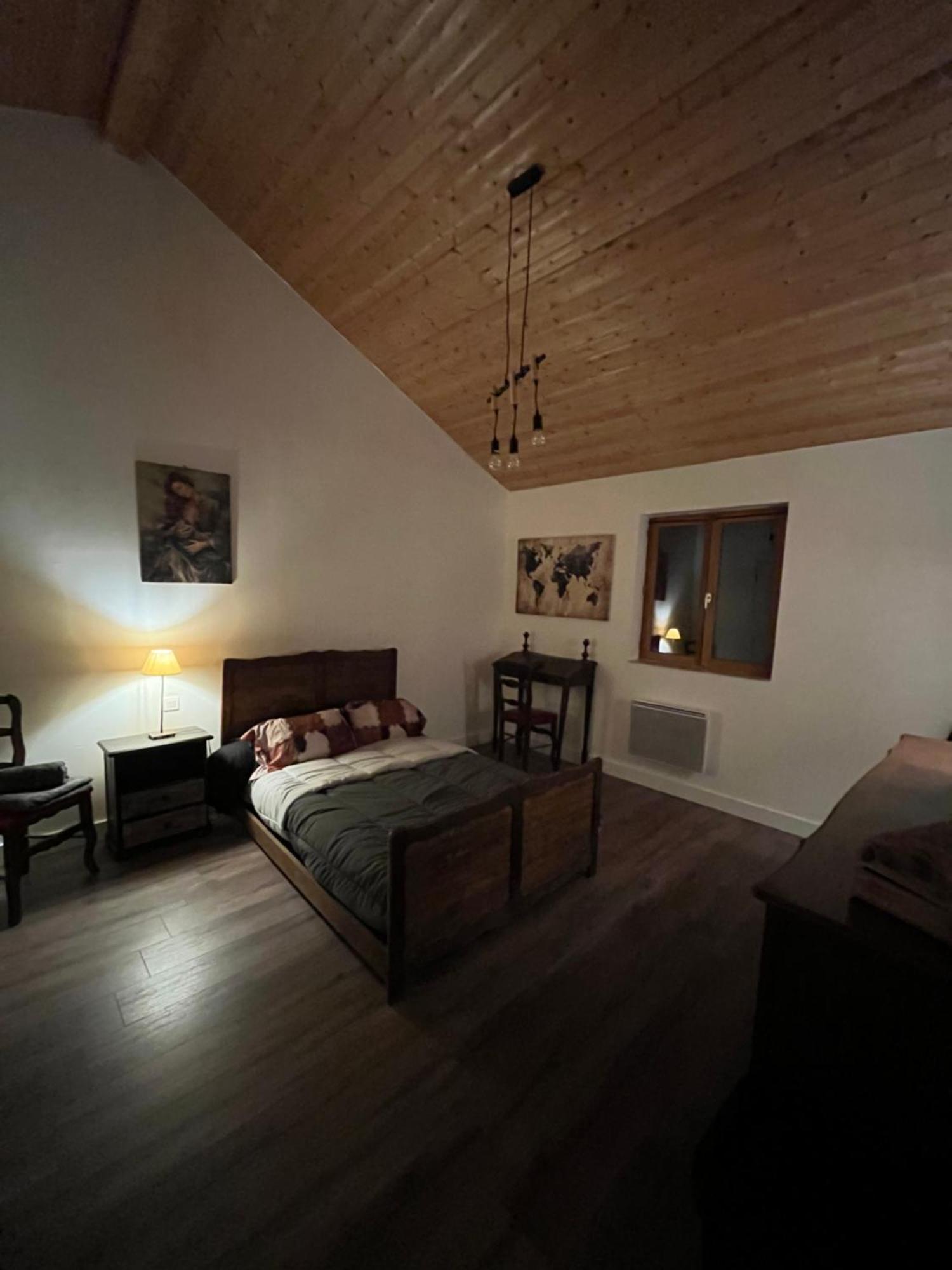Chez Mamie Villa LʼIsle-Jourdain Екстериор снимка