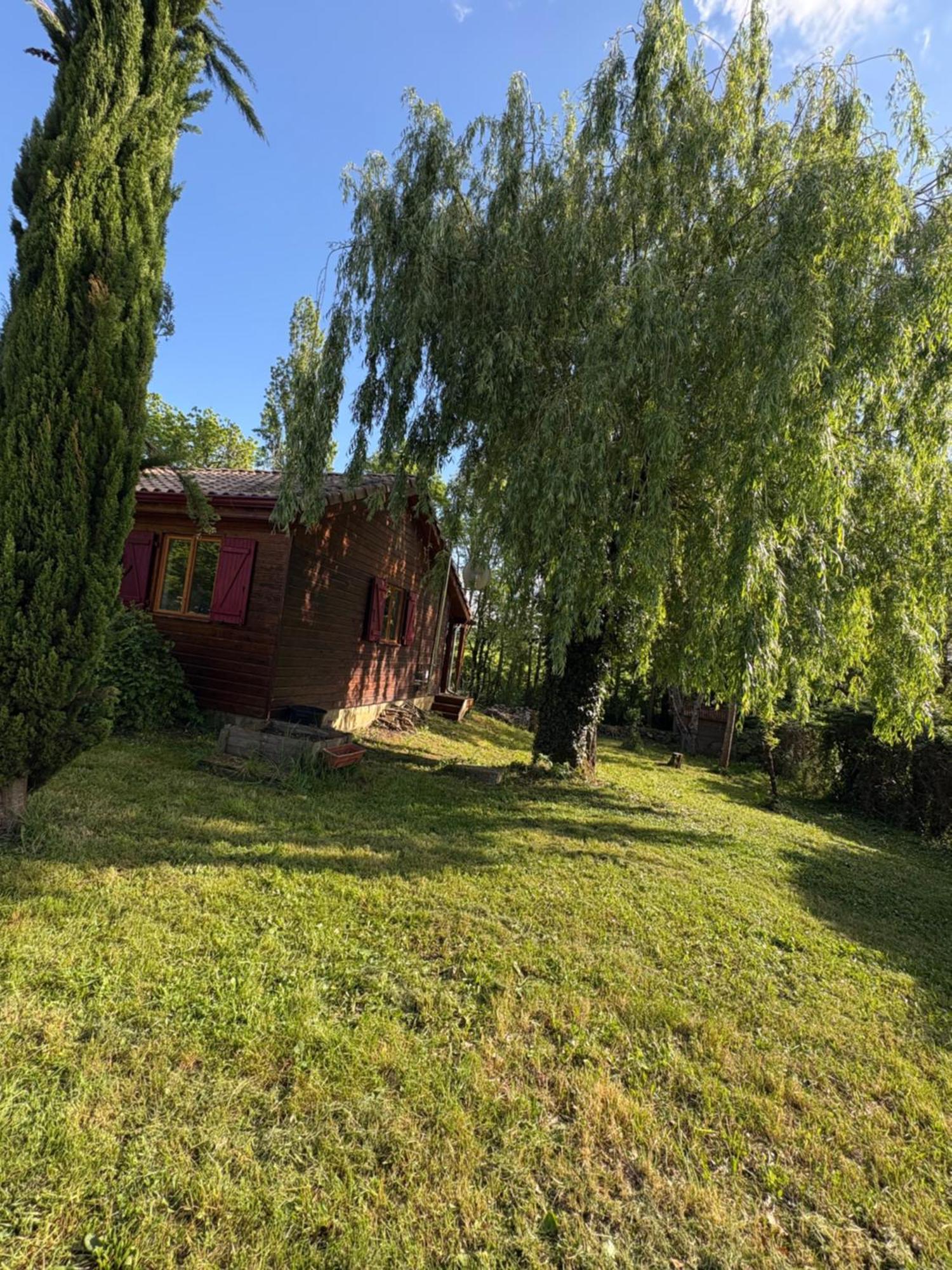 Chez Mamie Villa LʼIsle-Jourdain Екстериор снимка